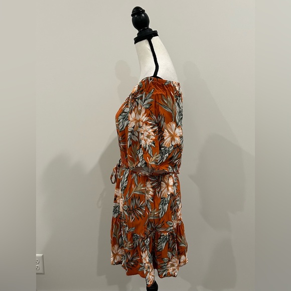 Millenium Tropical Dress - Picture 3 of 4